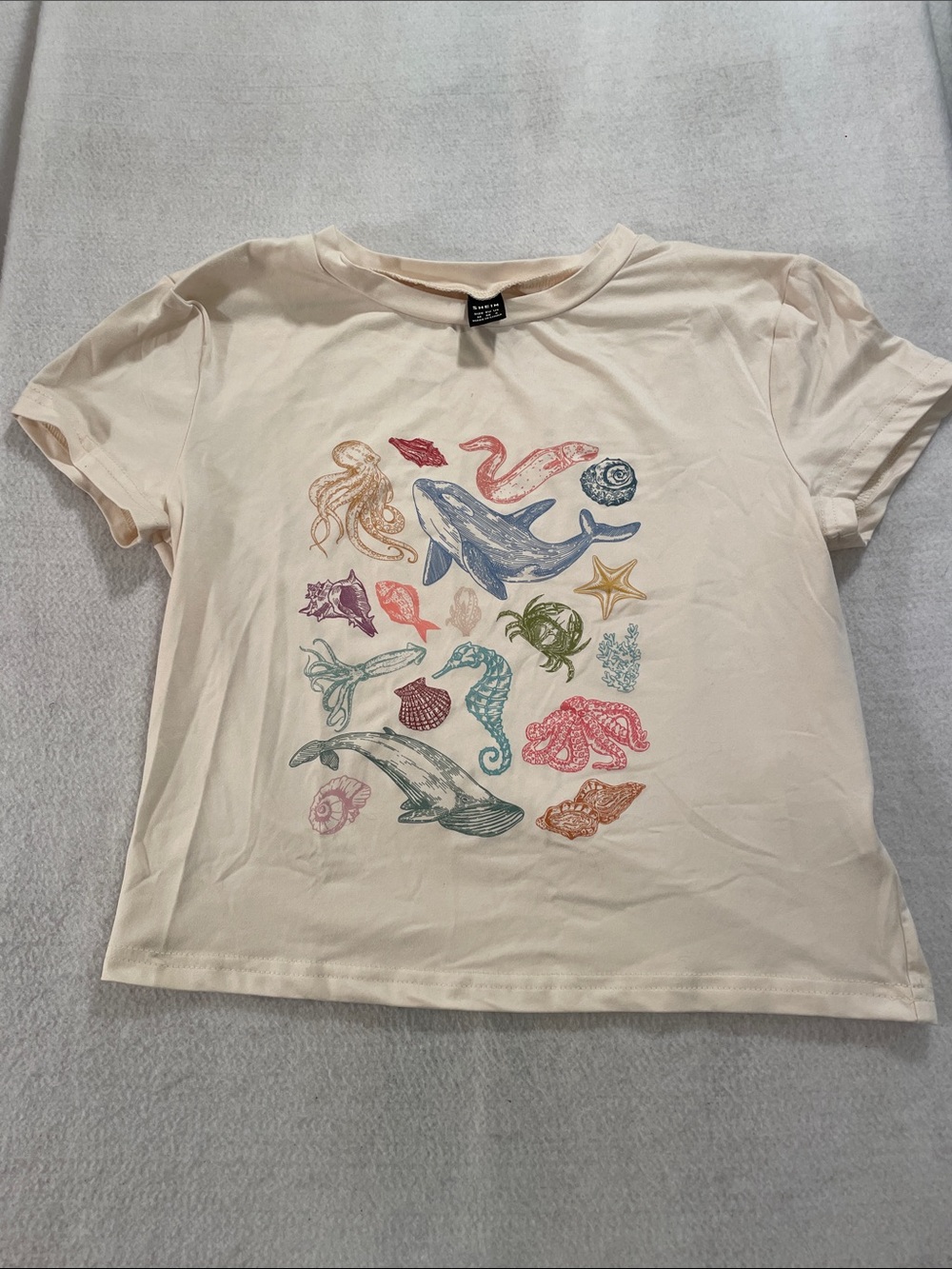 SHEIN Cream Short Sleeve Tee with Multicolor Sea Life Print